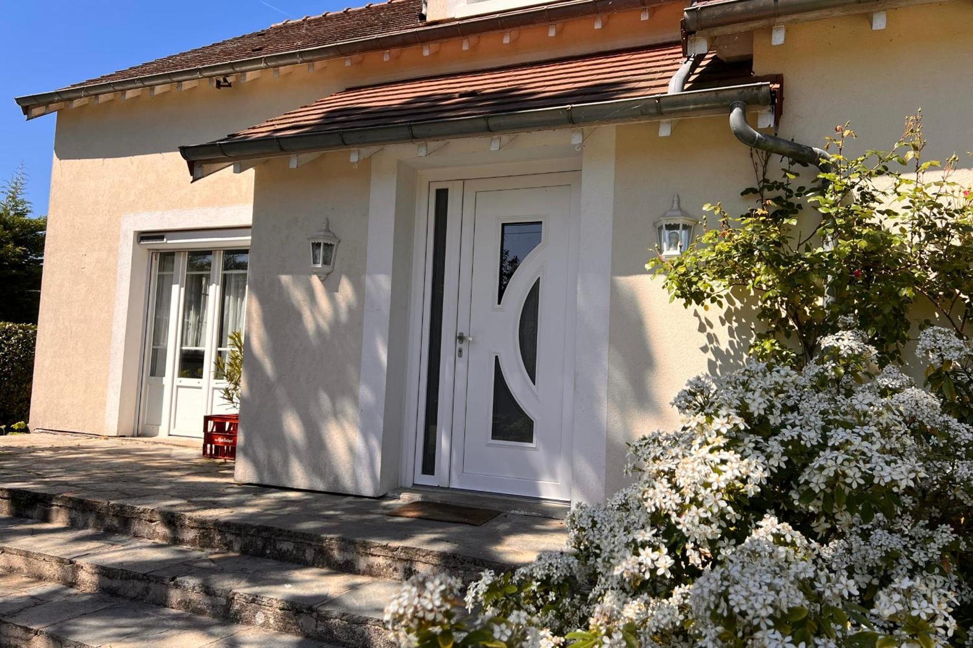 Les Sablons Villa La Houssaye-en-Brie Eksteriør bilde