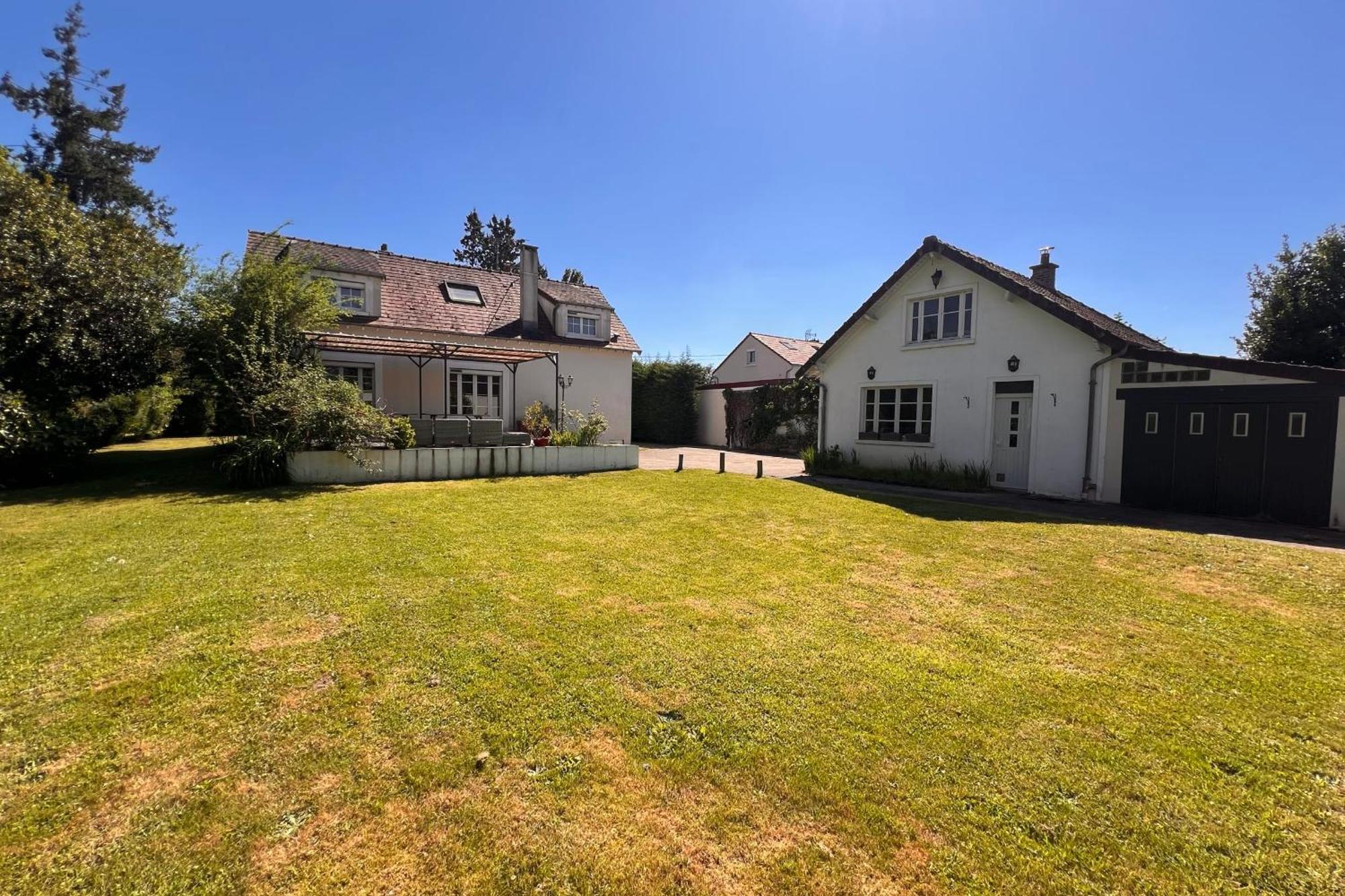 Les Sablons Villa La Houssaye-en-Brie Eksteriør bilde